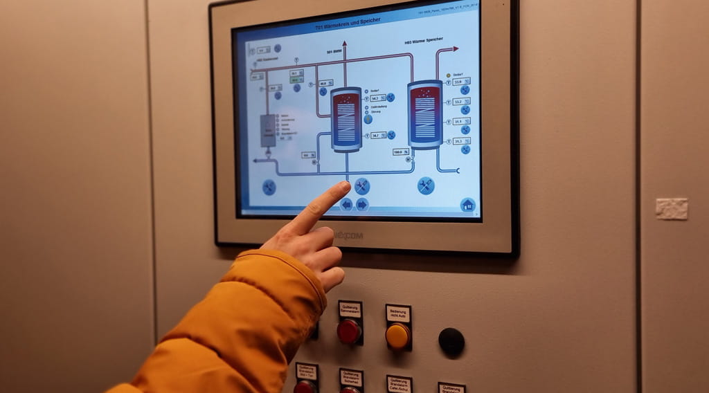 Referenz Schaltraum AG